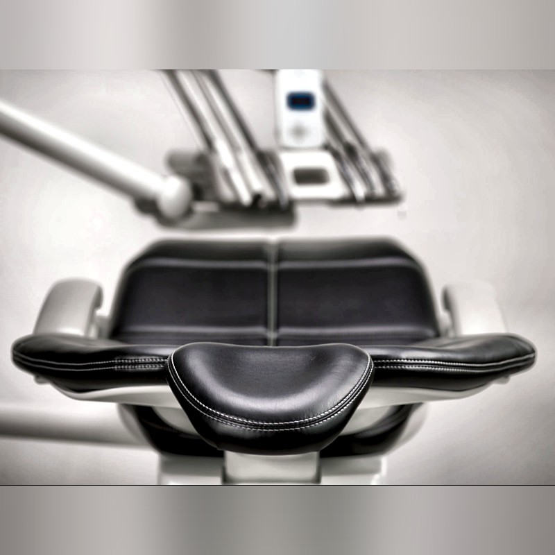 A-dec 500 Hydraulic Dental Chair Superior Patient Support Optimal Access