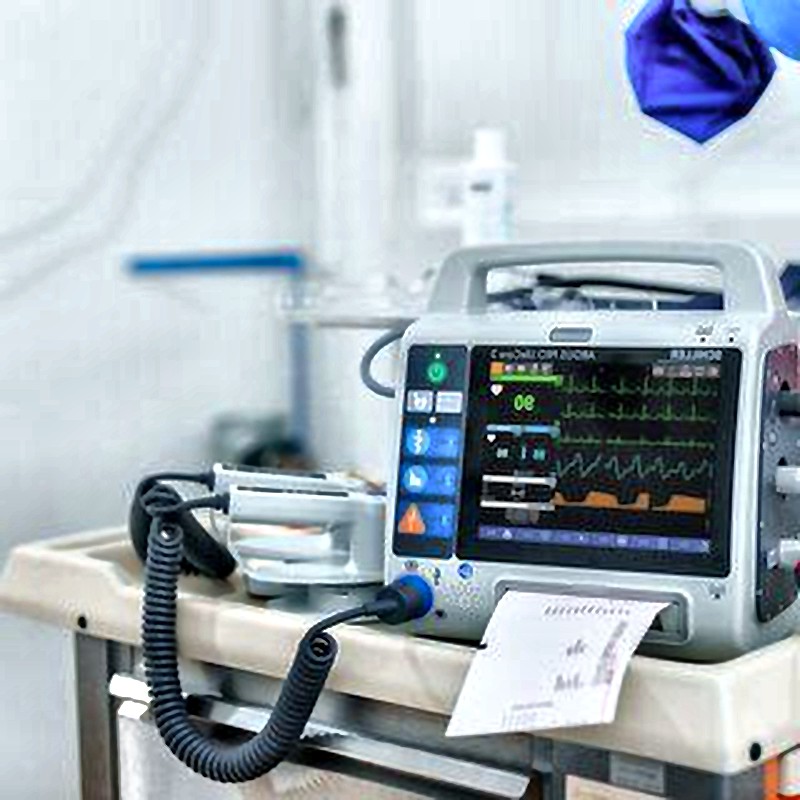 X-500 Advanced Patient Monitor with Integrated Defibrillator